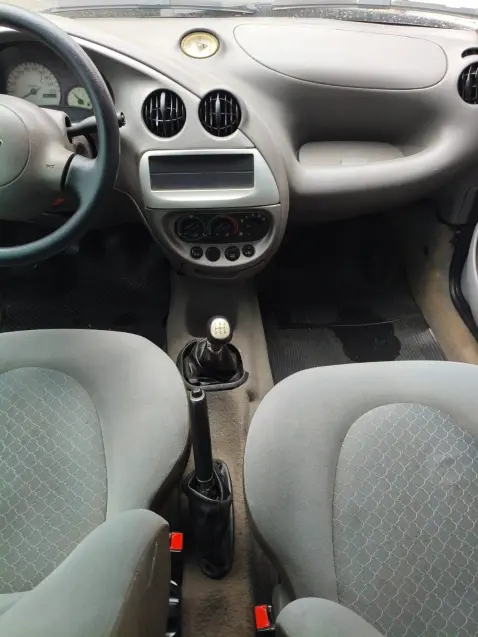 FORD Ka Hatch - Foto
