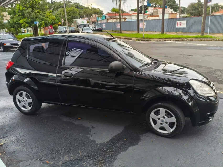 FORD Ka Hatch - Foto