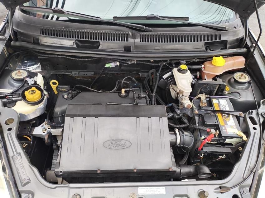 FORD Ka Hatch - Foto