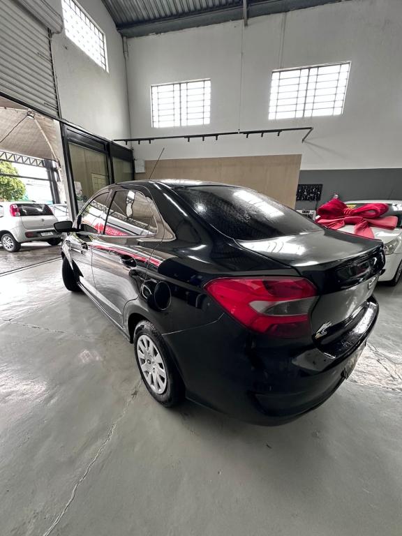 FORD Ka + Sedan - Foto