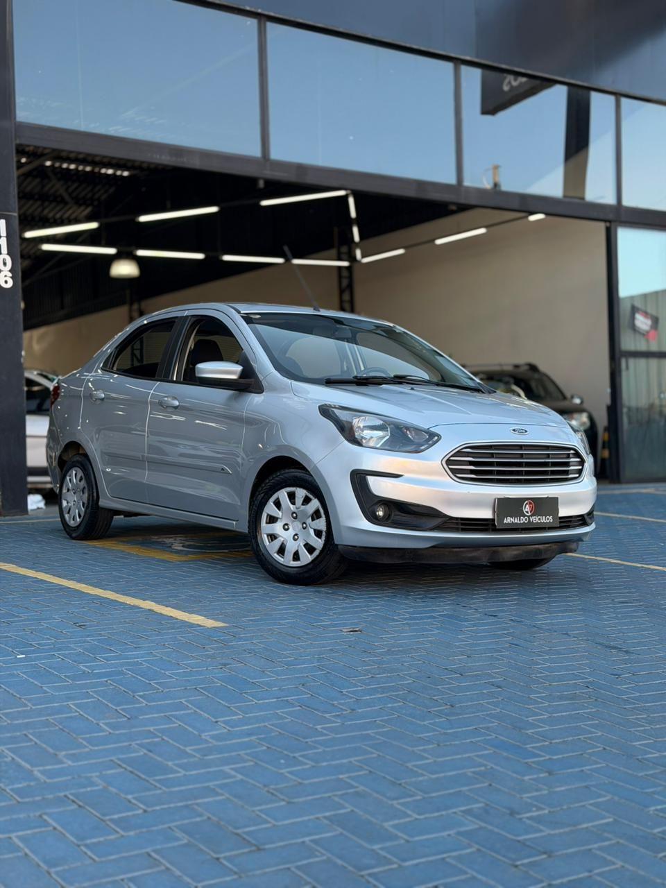 FORD Ka + Sedan - Foto