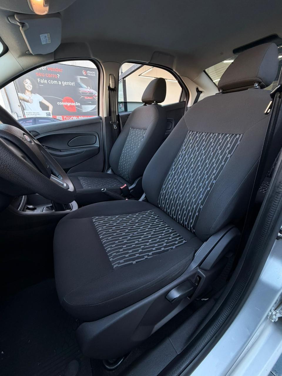 FORD Ka + Sedan - Foto