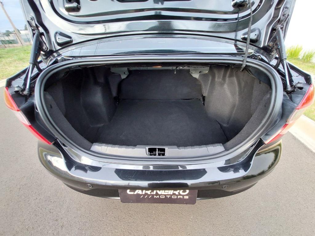 FORD Ka + Sedan - Foto