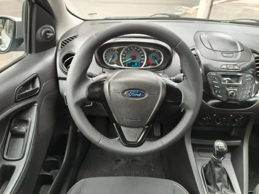 FORD Ka + Sedan - Foto