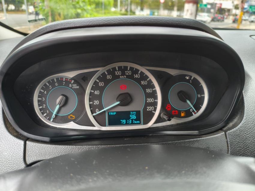 FORD Ka + Sedan - Foto