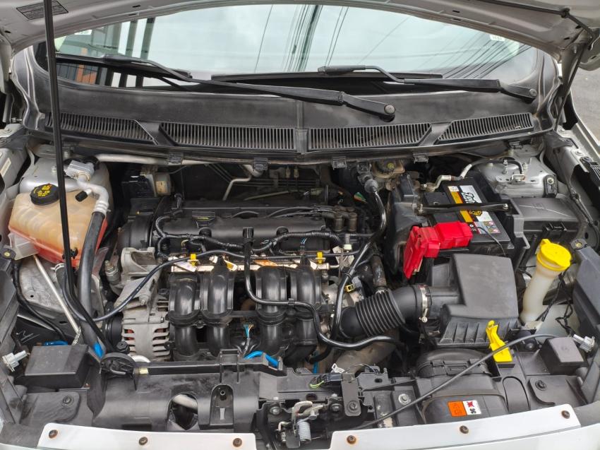 FORD Ka + Sedan - Foto