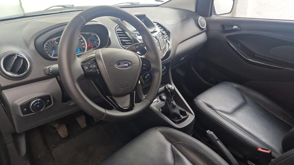 FORD Ka + Sedan - Foto