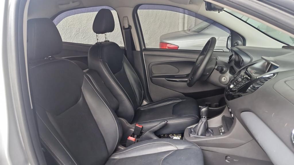 FORD Ka + Sedan - Foto