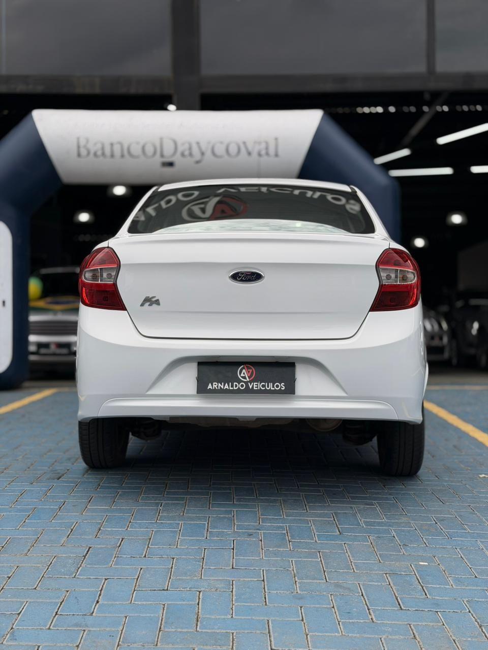 FORD Ka + Sedan - Foto