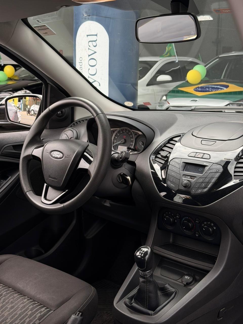 FORD Ka + Sedan - Foto