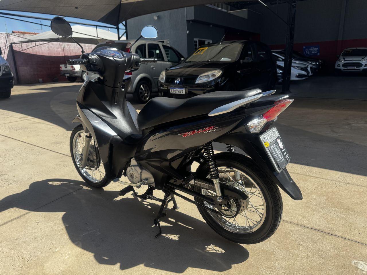 HONDA Biz 110 I - Foto