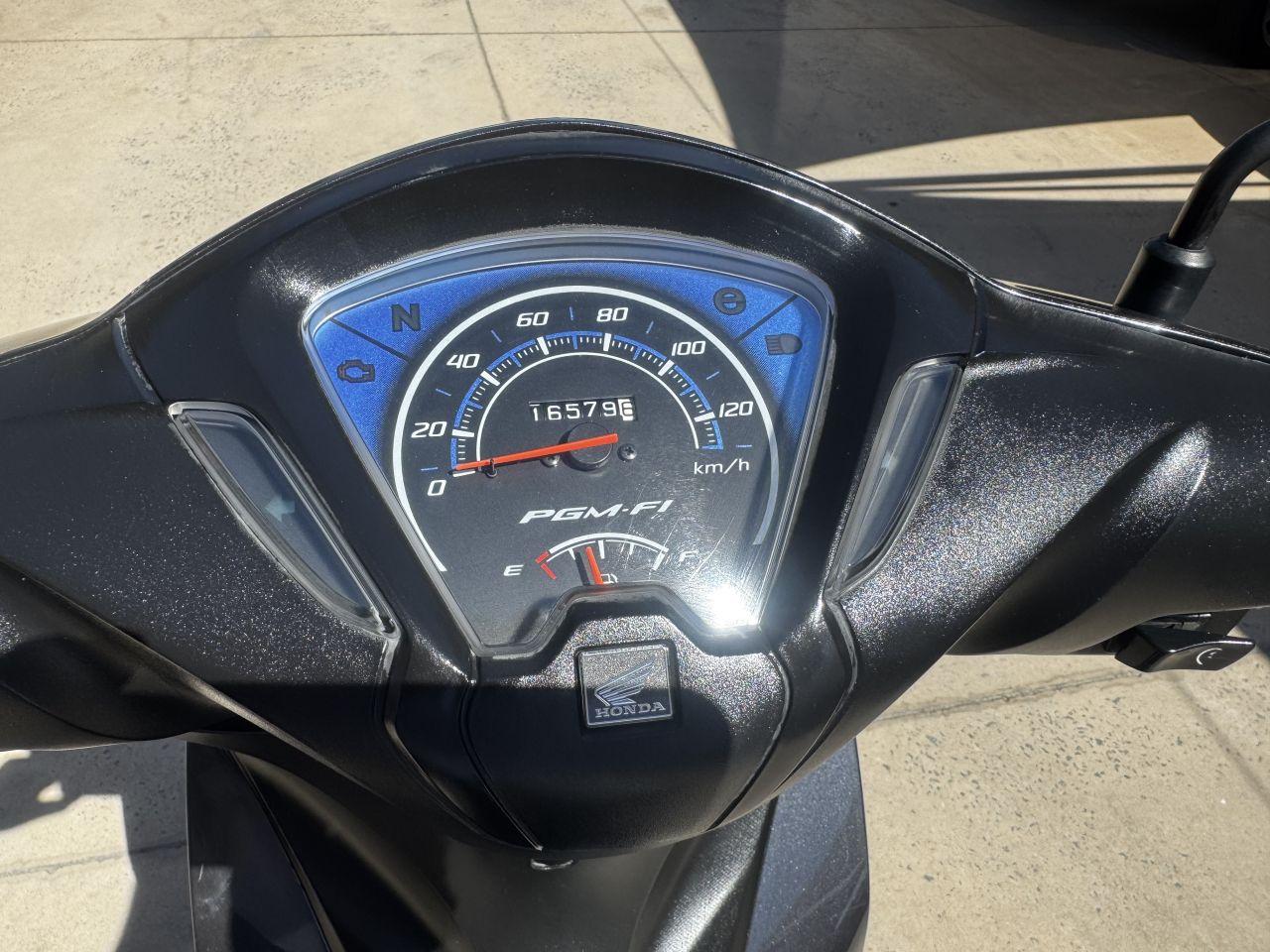 HONDA Biz 110 I - Foto