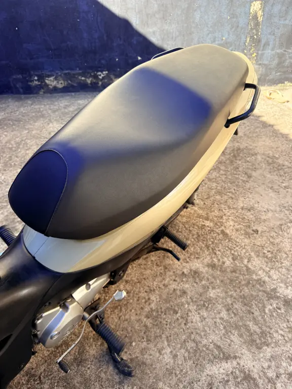 HONDA Biz 125 - Foto