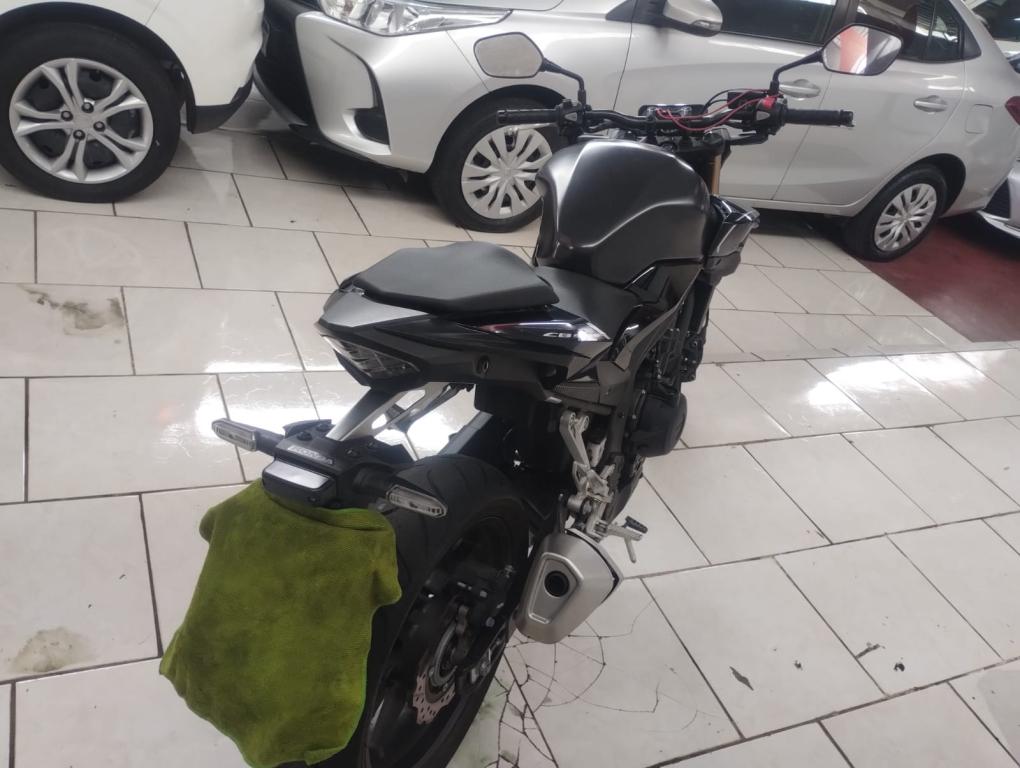 HONDA CB 500 F - Foto