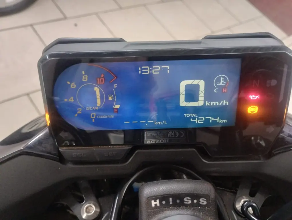 HONDA CB 500 F - Foto