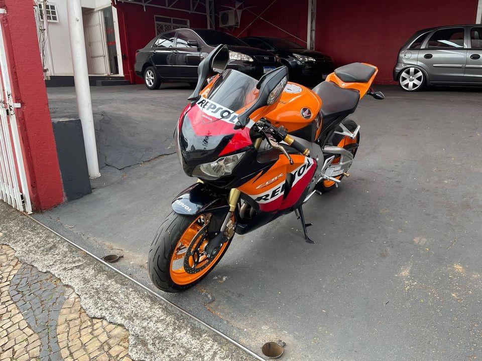 HONDA CBR 1000 RR - Foto