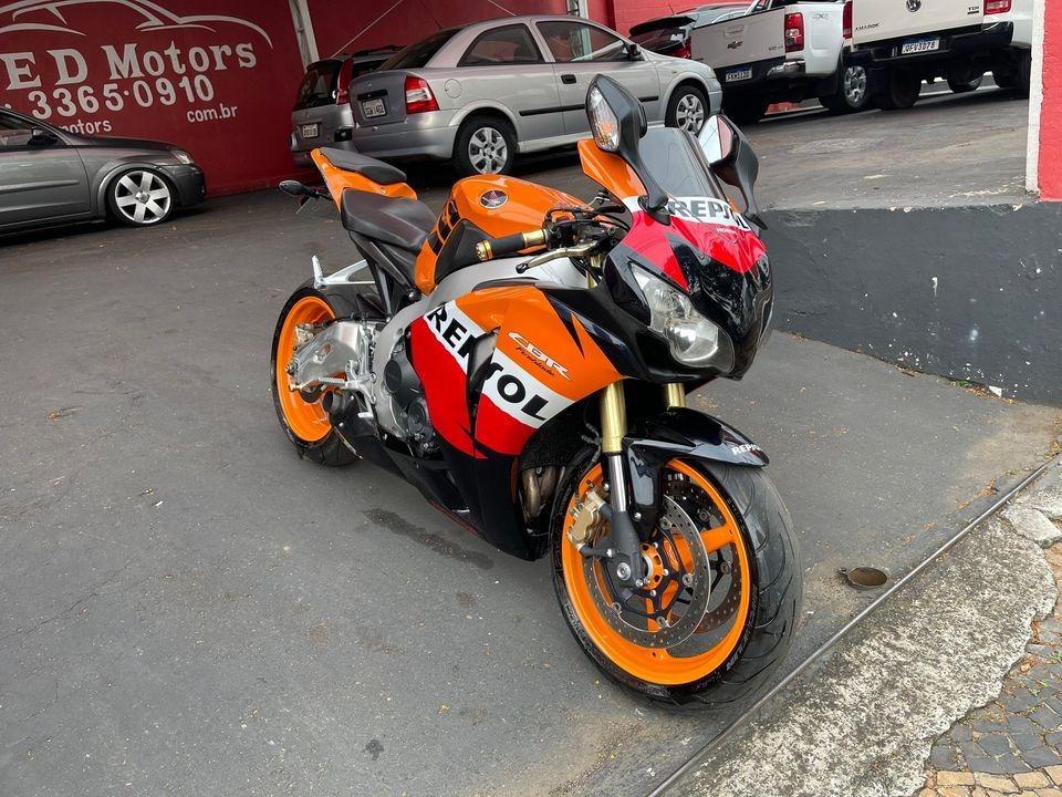 HONDA CBR 1000 RR - Foto