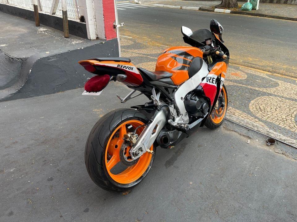 HONDA CBR 1000 RR - Foto