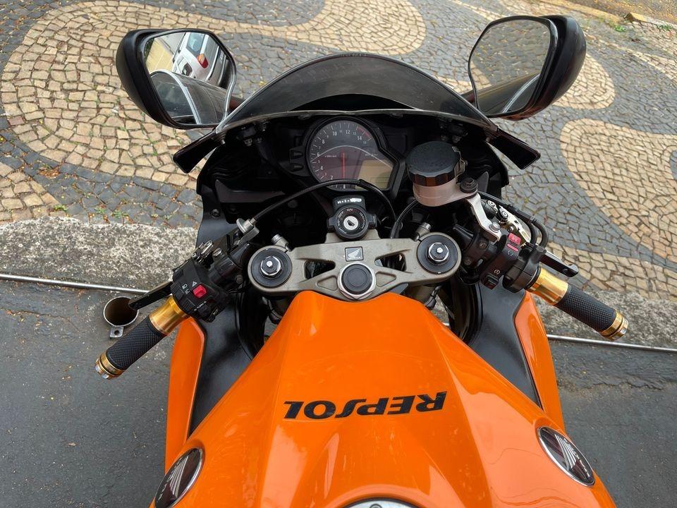HONDA CBR 1000 RR - Foto