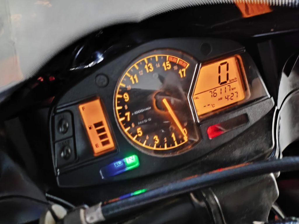 HONDA CBR 600 RR - Foto