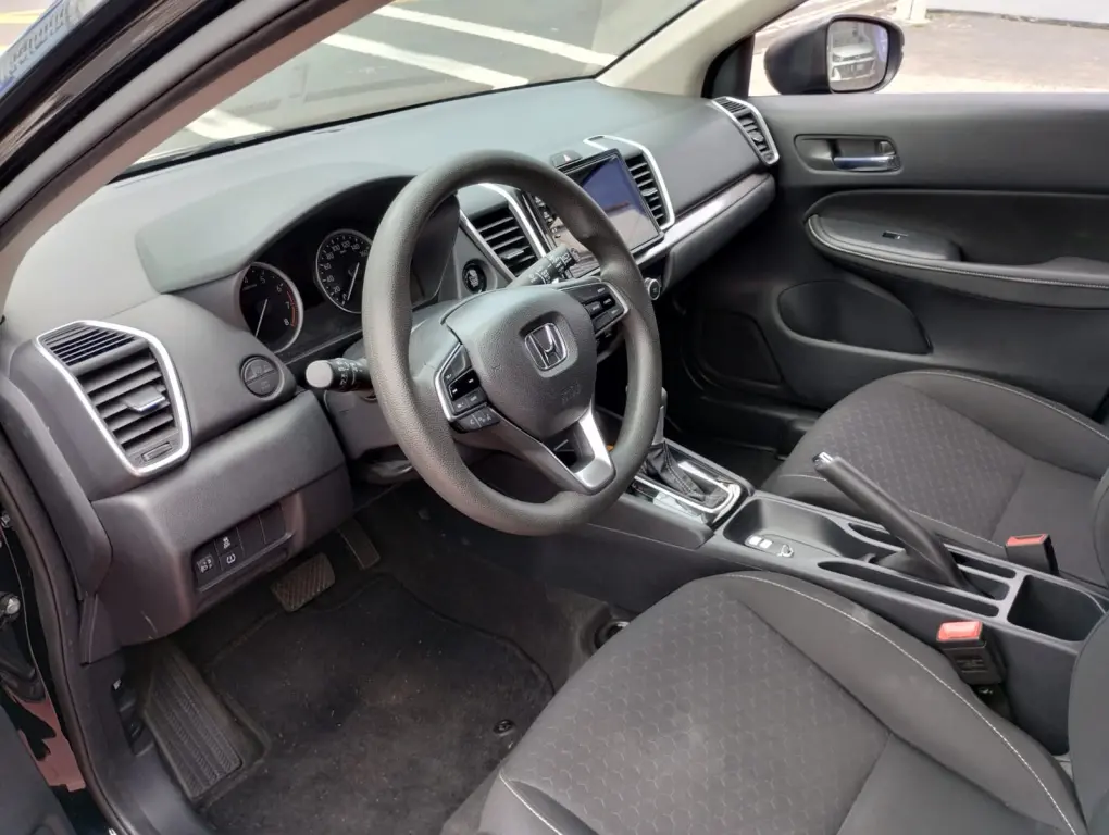 HONDA City Hatch - Foto