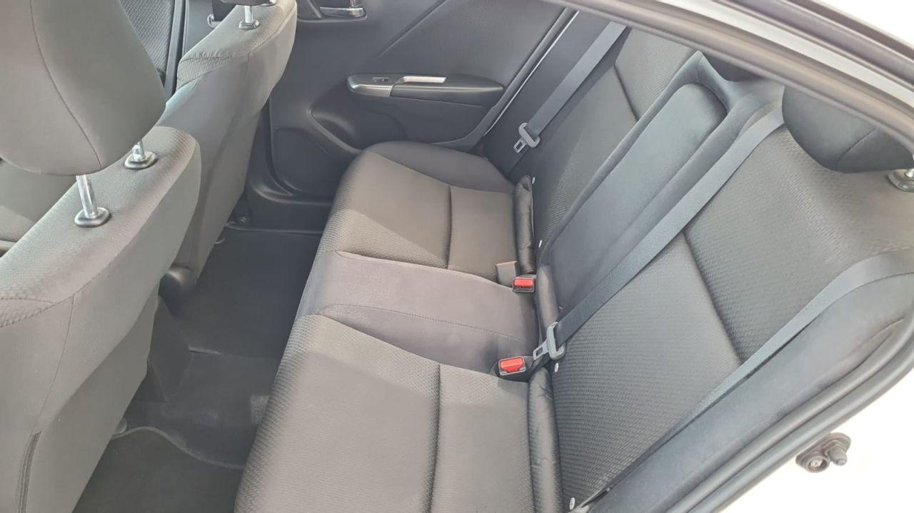 HONDA City Sedan - Foto