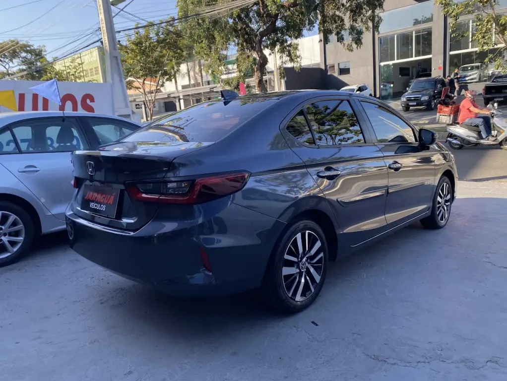 HONDA City Sedan - Foto