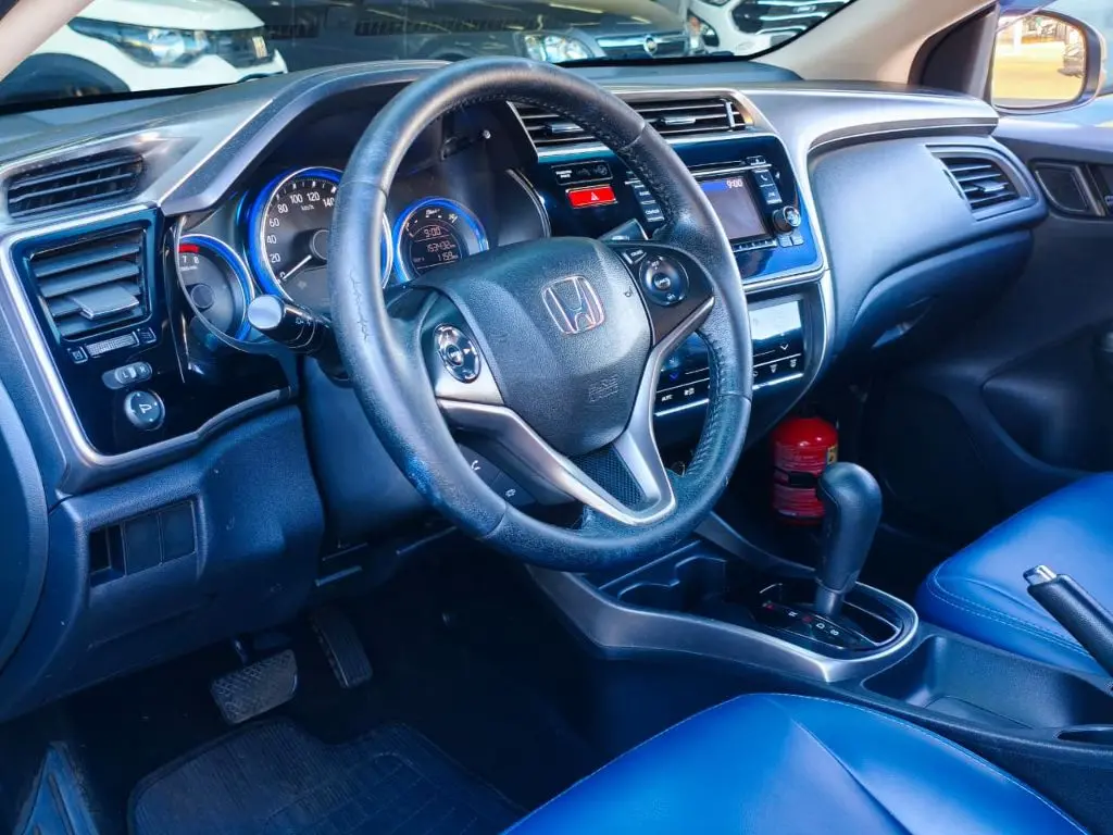 HONDA City Sedan - Foto