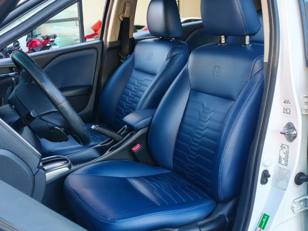 HONDA City Sedan - Foto