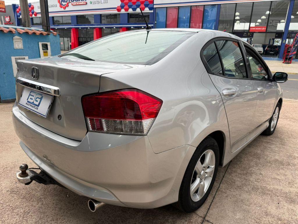 HONDA City Sedan - Foto