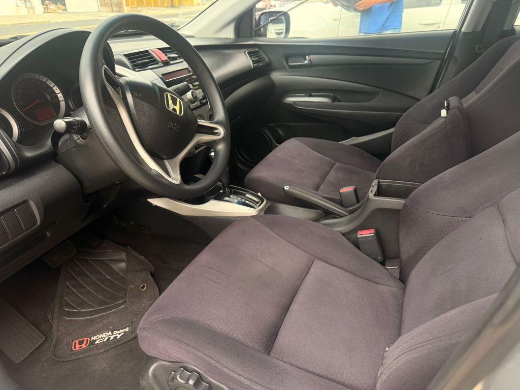 HONDA City Sedan - Foto