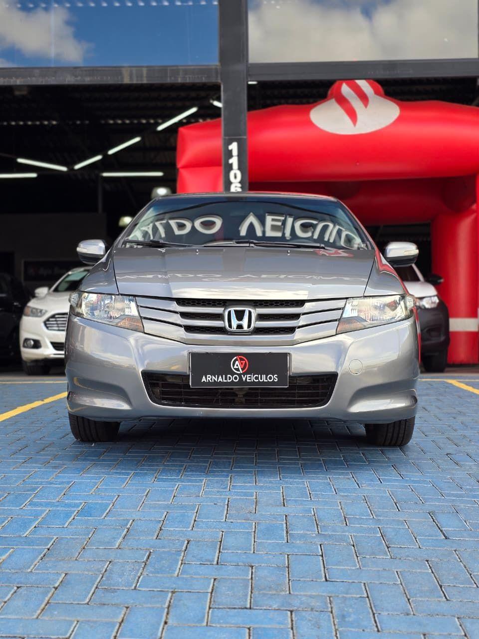 HONDA City Sedan - Foto