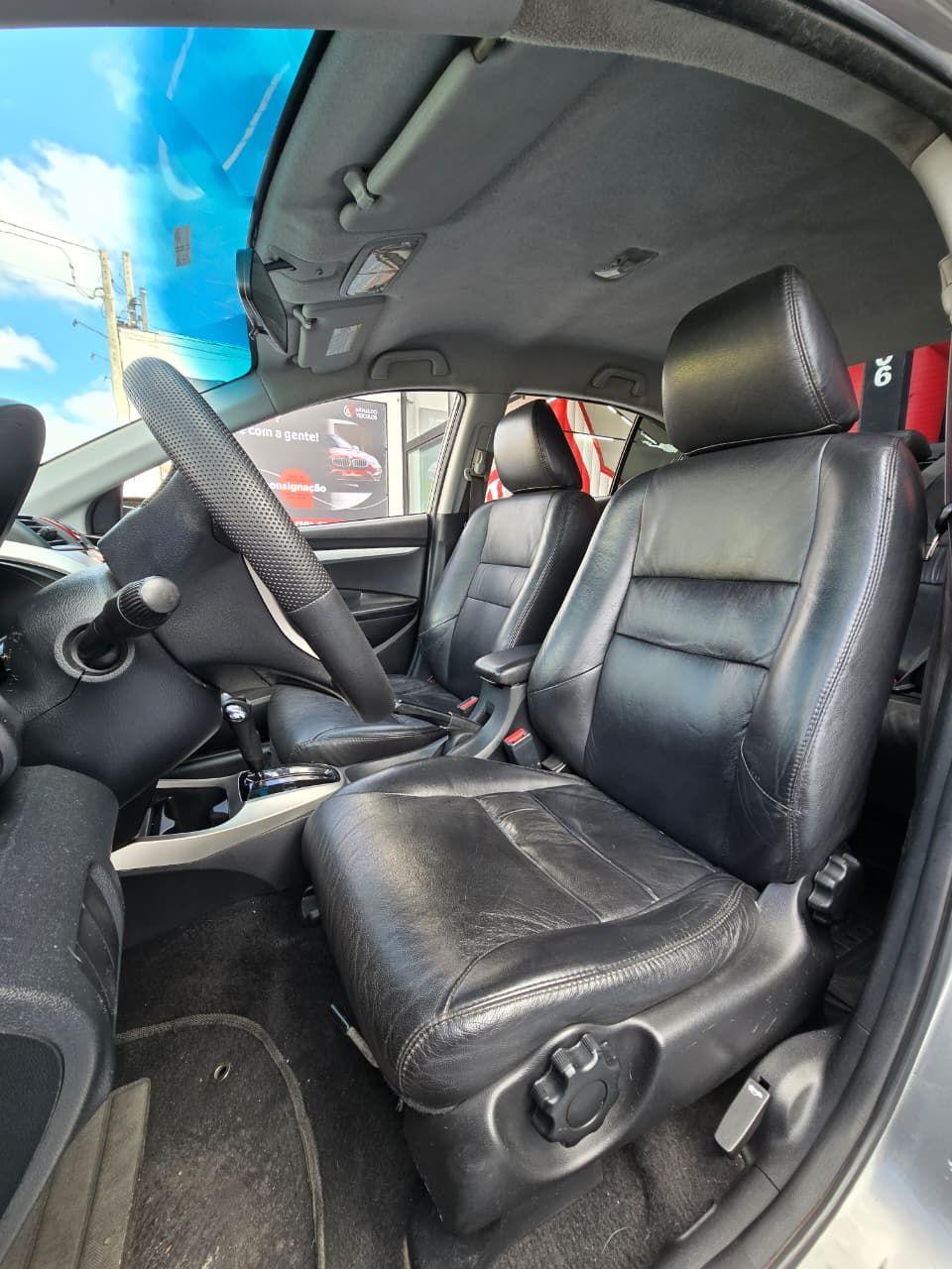 HONDA City Sedan - Foto