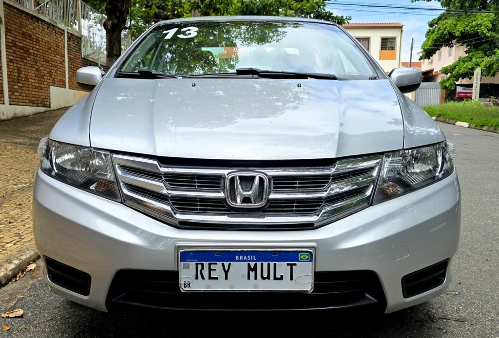 HONDA City Sedan - Foto