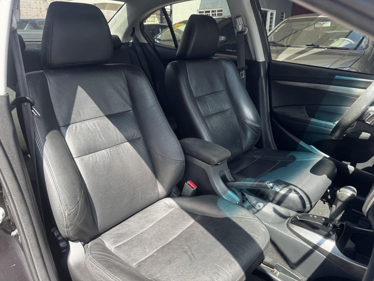 HONDA City Sedan - Foto