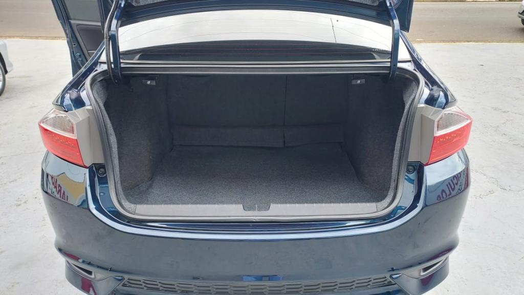 HONDA City Sedan - Foto