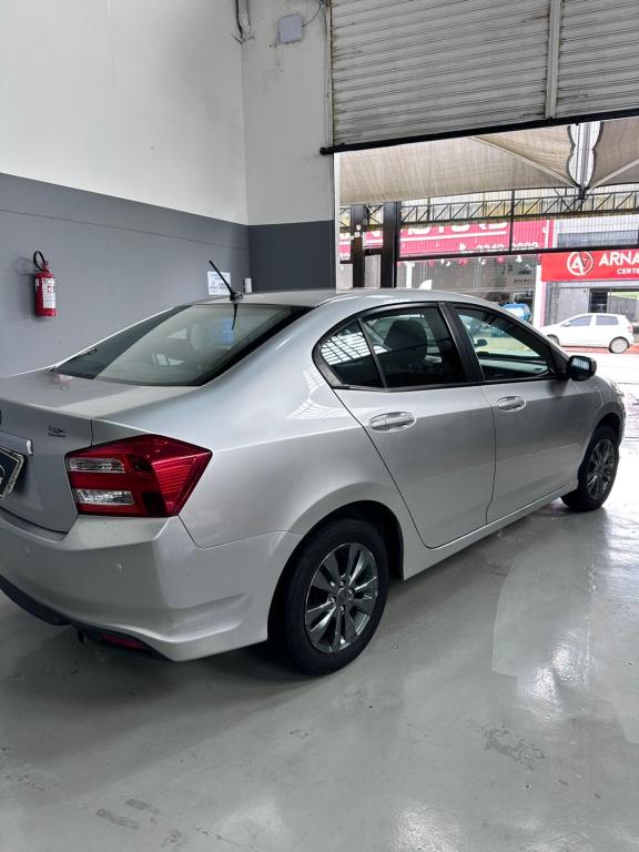 HONDA City Sedan - Foto