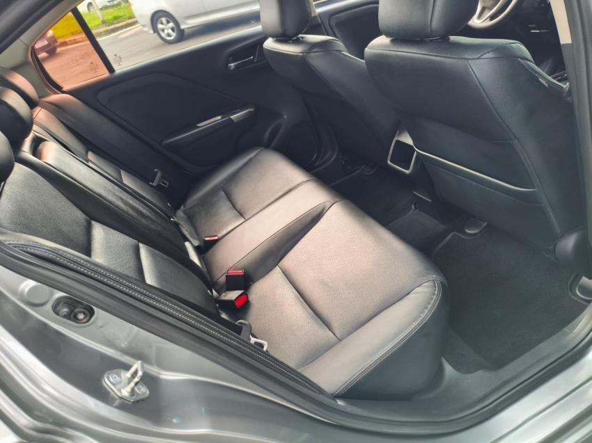 HONDA City Sedan - Foto