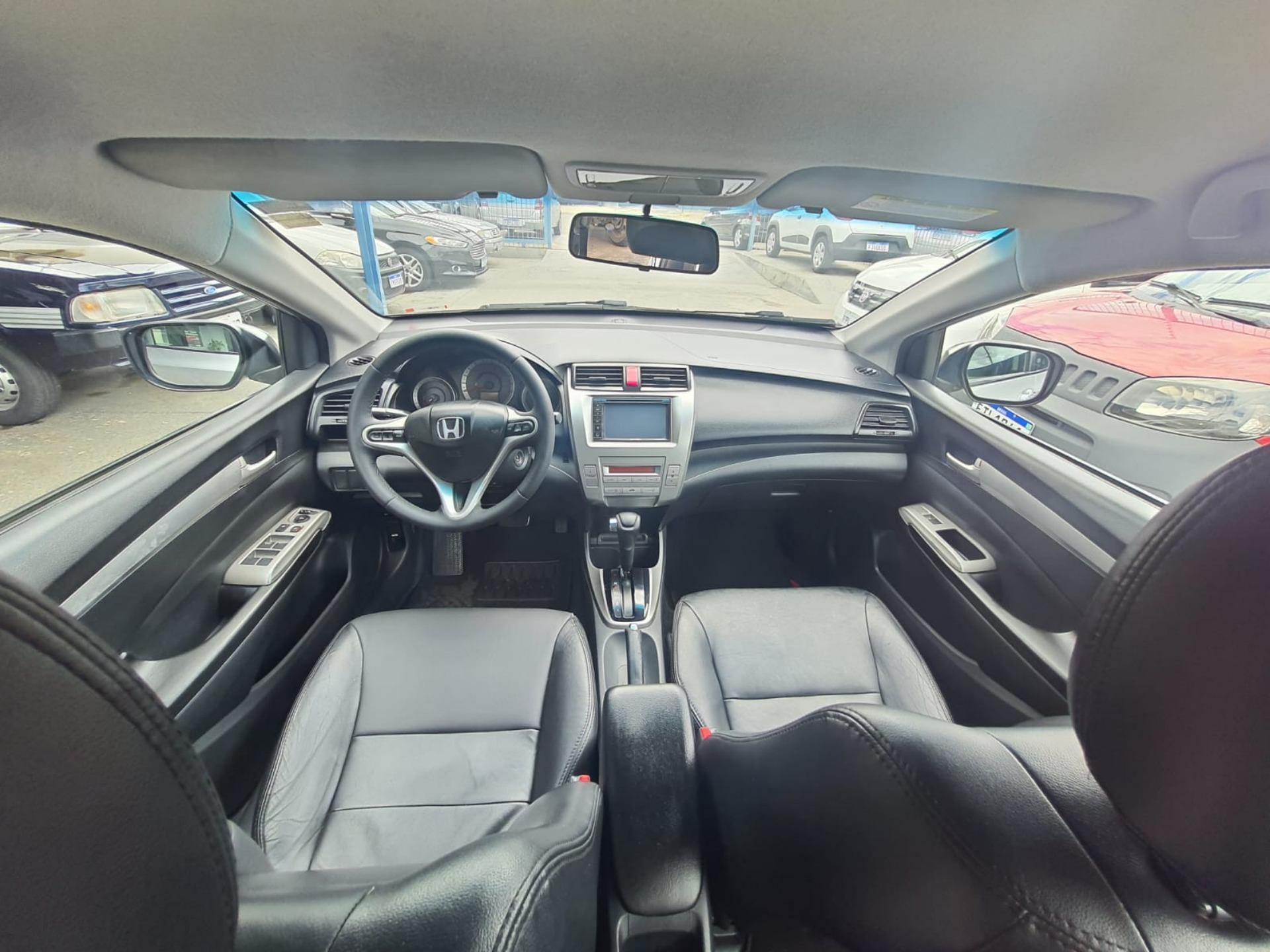 HONDA City Sedan - Foto