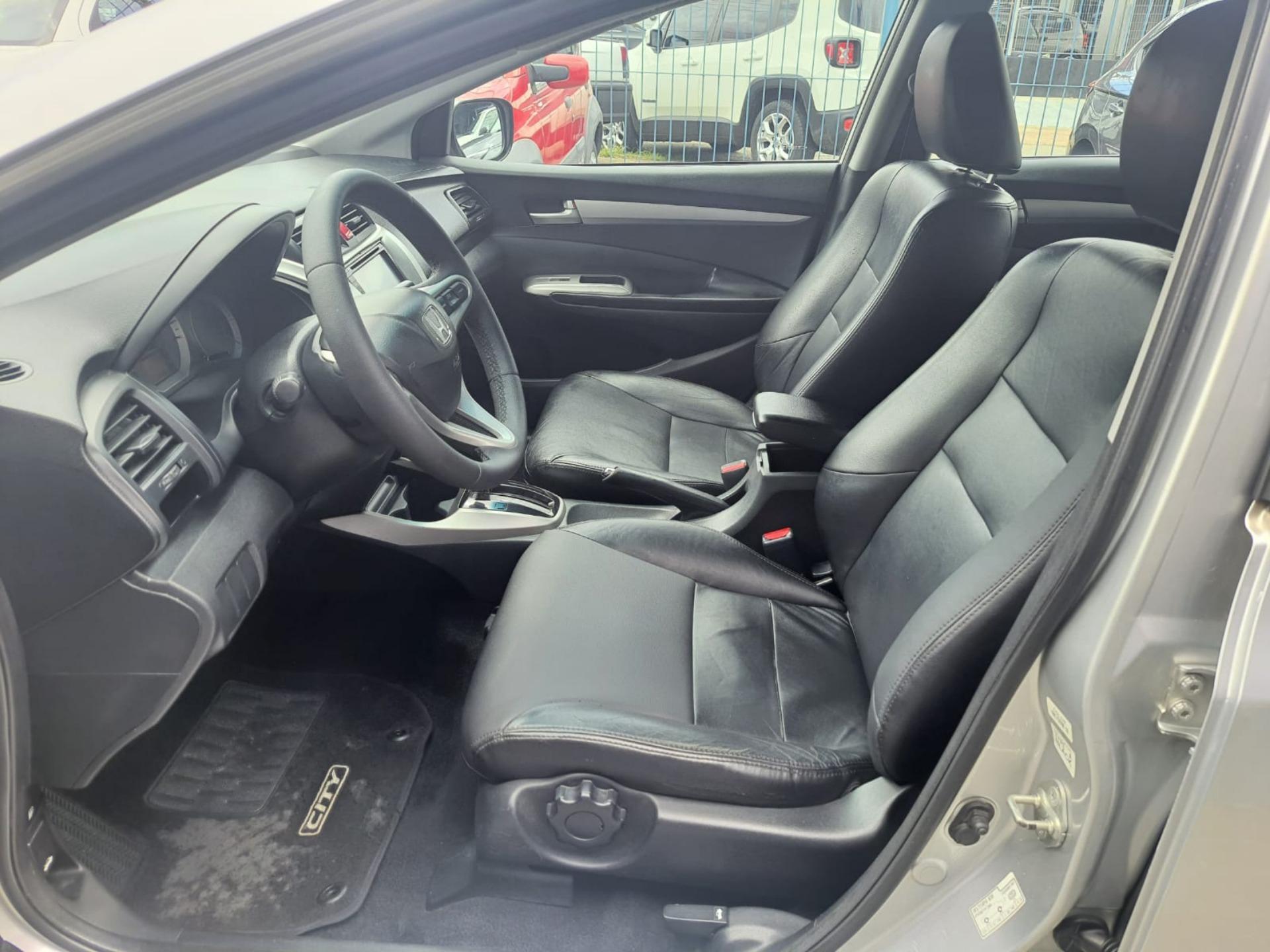 HONDA City Sedan - Foto