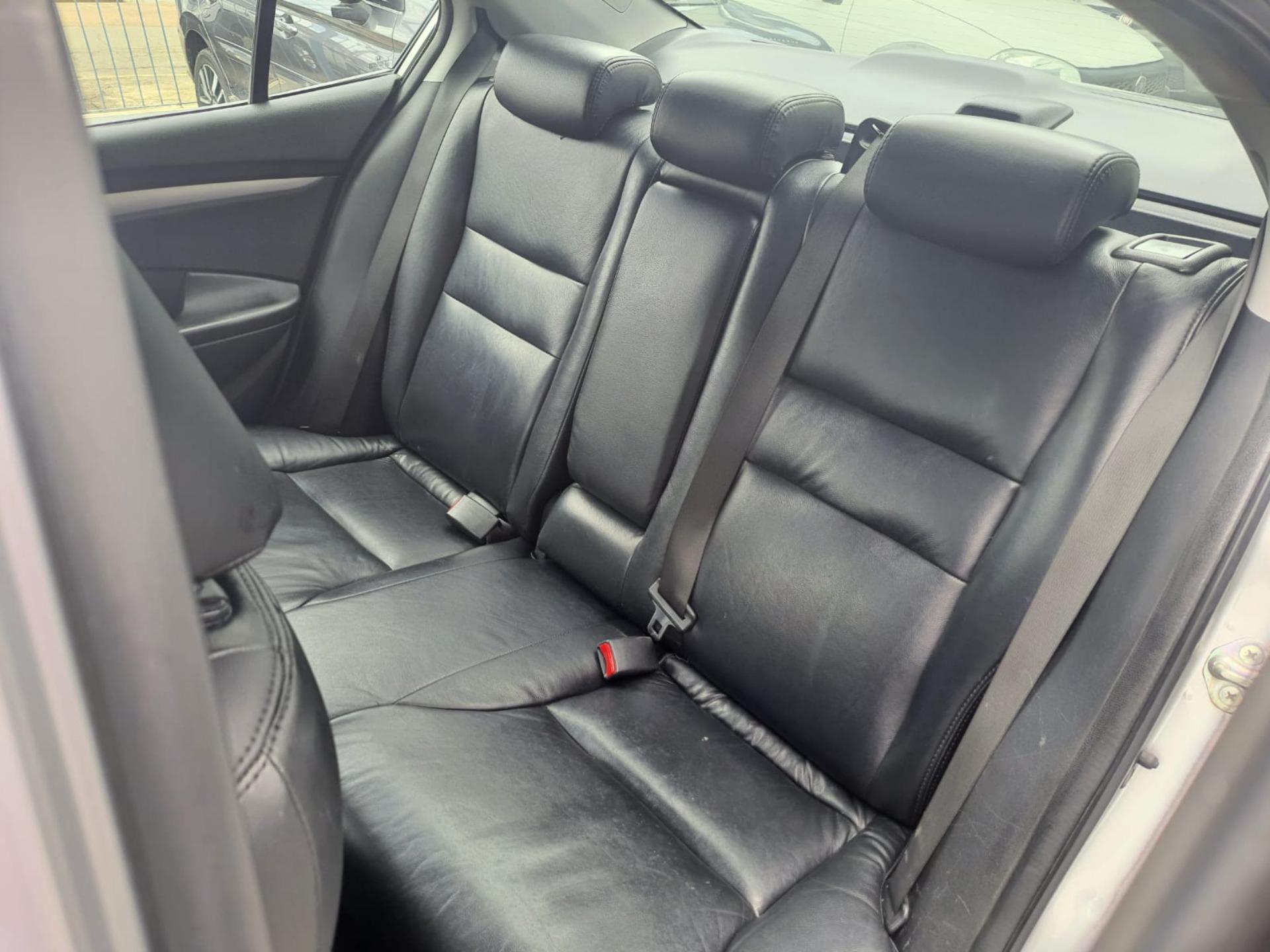 HONDA City Sedan - Foto