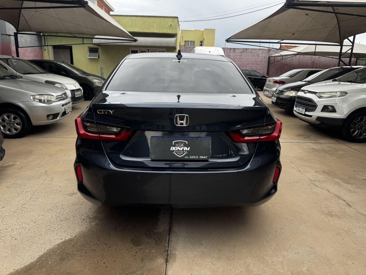 HONDA City Sedan - Foto