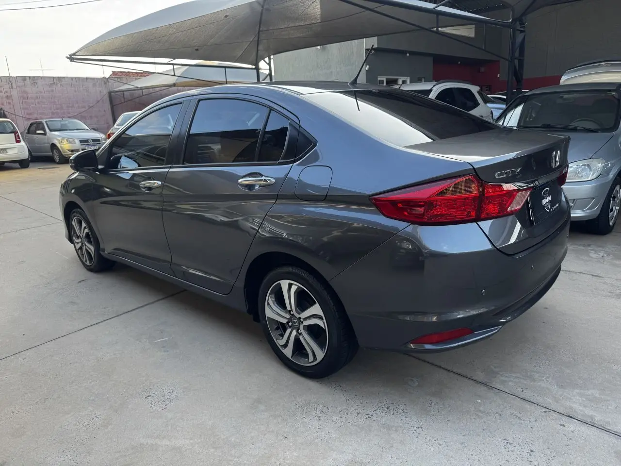 HONDA City Sedan - Foto