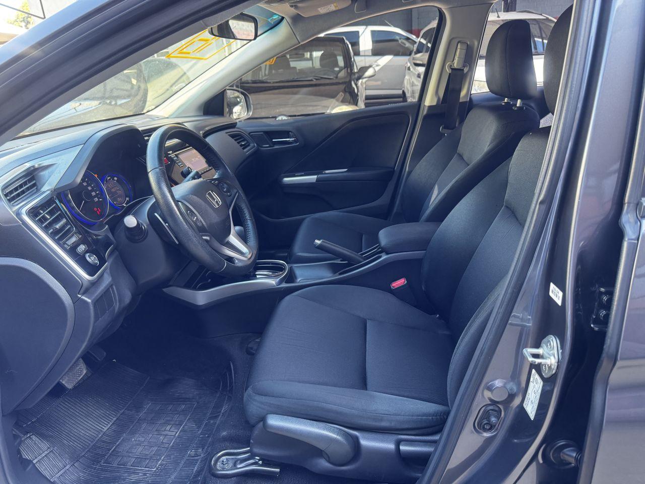 HONDA City Sedan - Foto