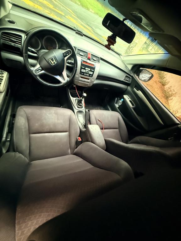 HONDA City Sedan - Foto