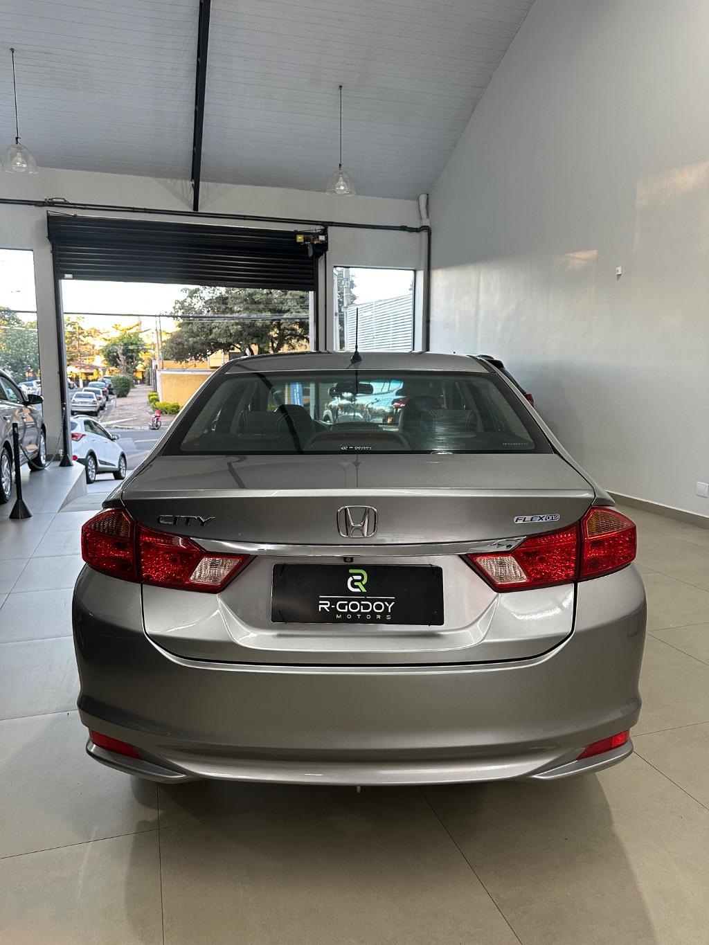 HONDA City Sedan - Foto