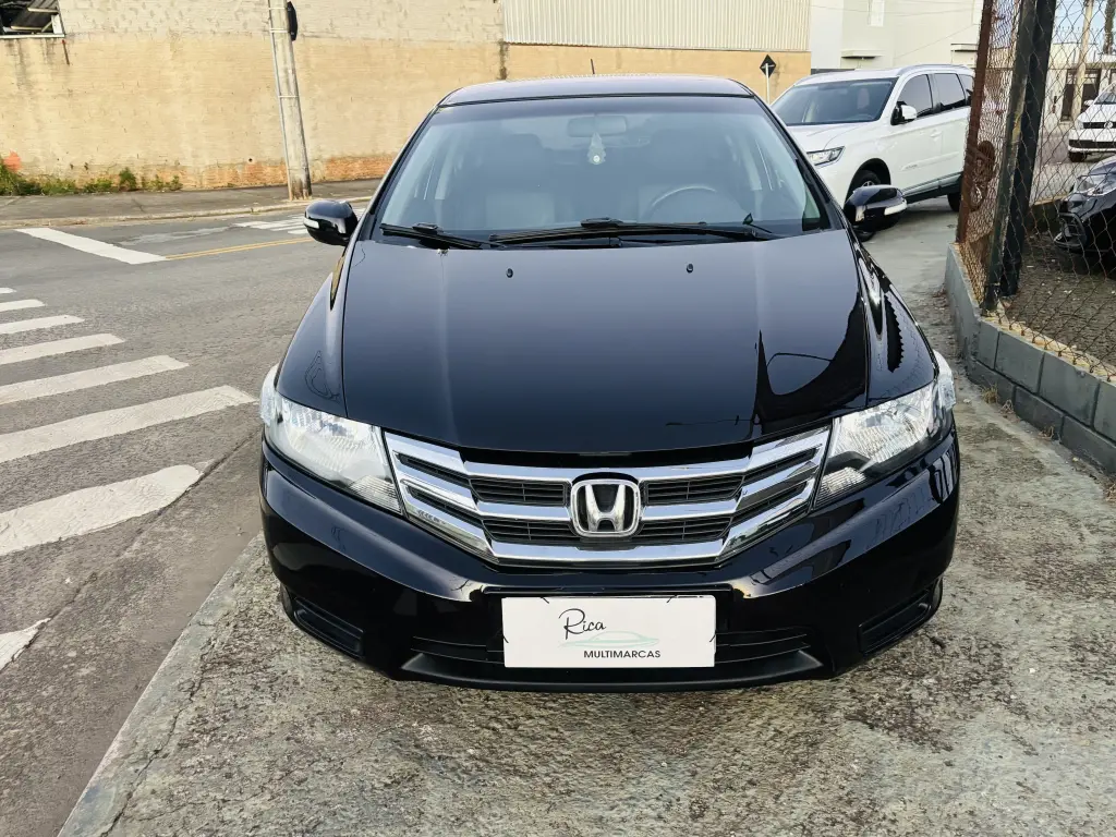 HONDA City Sedan - Foto