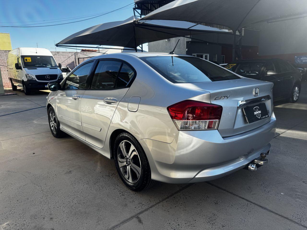 HONDA City Sedan - Foto