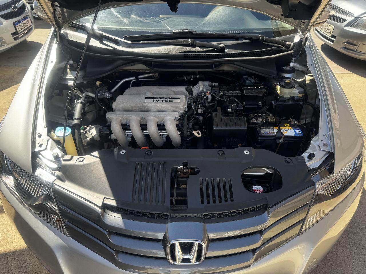 HONDA City Sedan - Foto