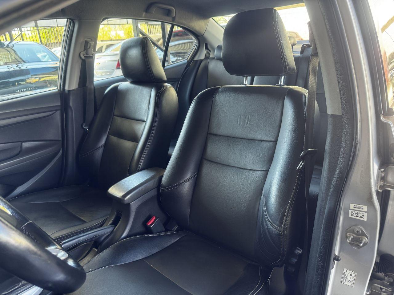 HONDA City Sedan - Foto